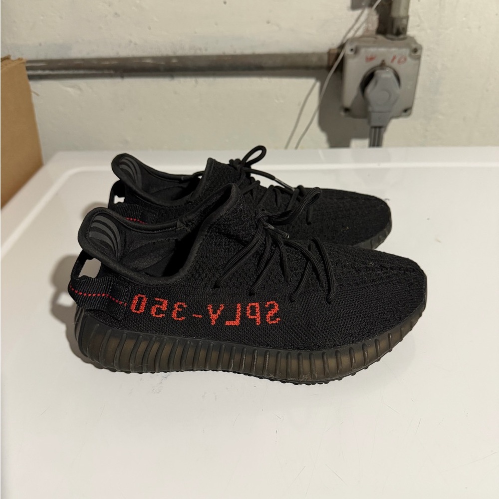 Yeezy women Black and Red Sneakers